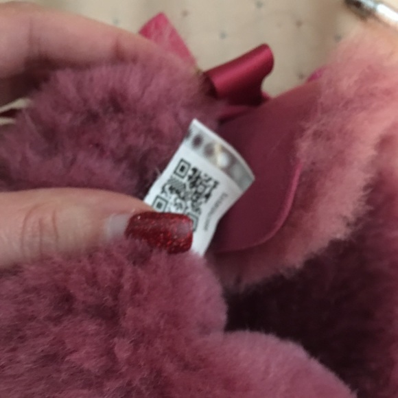 Uggs - Picture 5 of 5